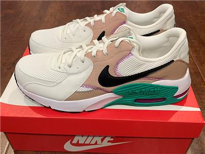 早い者勝ち NIKE AIR MAX EXCEE ペイズリー柄スウッシュ◎ 完売確実 早い者勝ち NIKE AIR MAX EXCEE コーデに合わせやすい