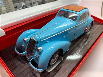 ミニカー MINICHAMPS Alfa Romeo 8C 2900 B Lungo Minichamps 1938 Alfa Romeo 8C 2900 B Lungo 1/43 Limited 436