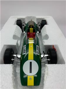 SPARK LOTUS 33 NO 1 WINNER GERMAN GP 1965 JIM CLARK 18S067 1