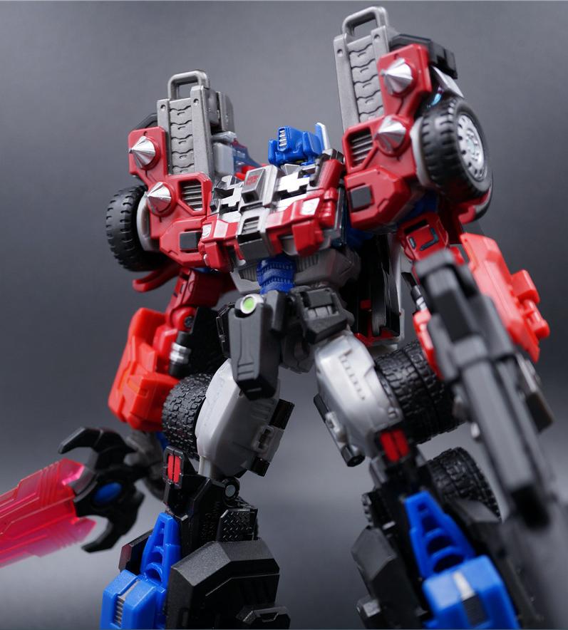 transformers g2 optimus prime toy