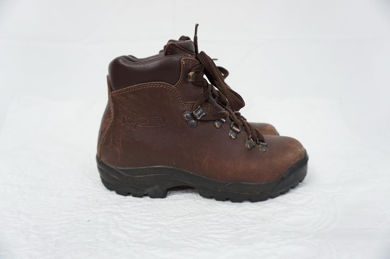 vasque skywalk boots