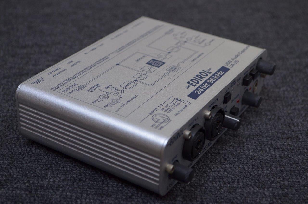 EDIROL By Roland UA25 USB Digital Audio / MIDI Recording interface 24