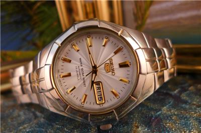 Sporty Large Chunky 42mm White Seiko Divers 7S36 02J0 Day/Date