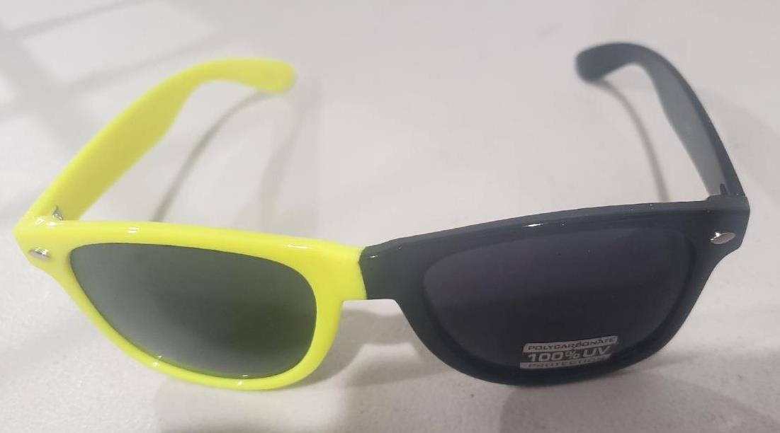 Rubber Sunglasses half/half 100% UV Polycarbonate - Picture 5 of 9