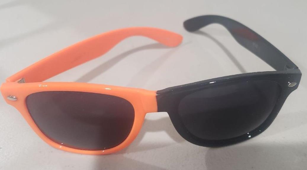 Rubber Sunglasses half/half 100% UV Polycarbonate - Picture 7 of 9