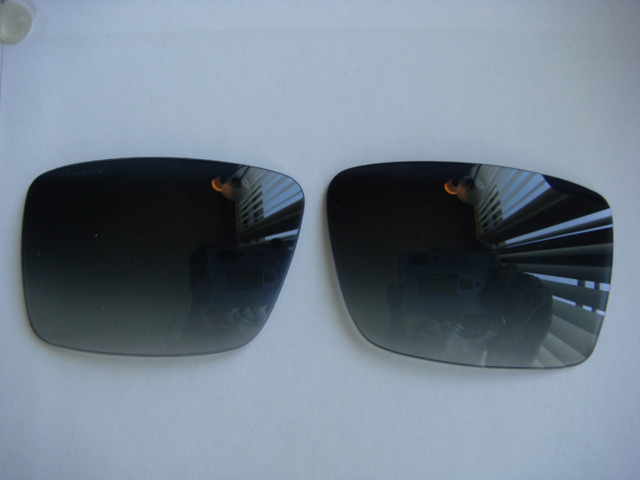 VERSACE 2041 SUNGLASSES REPLACEMENT LENSES WITH DEFECT