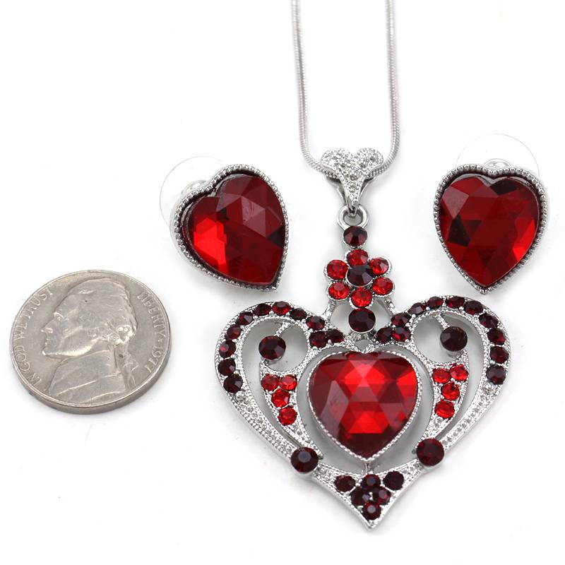 【中古】 Red Hot Valentines RedHotValentines Amazon.com : Red Heart Strawberry Lollipops – 51 Count