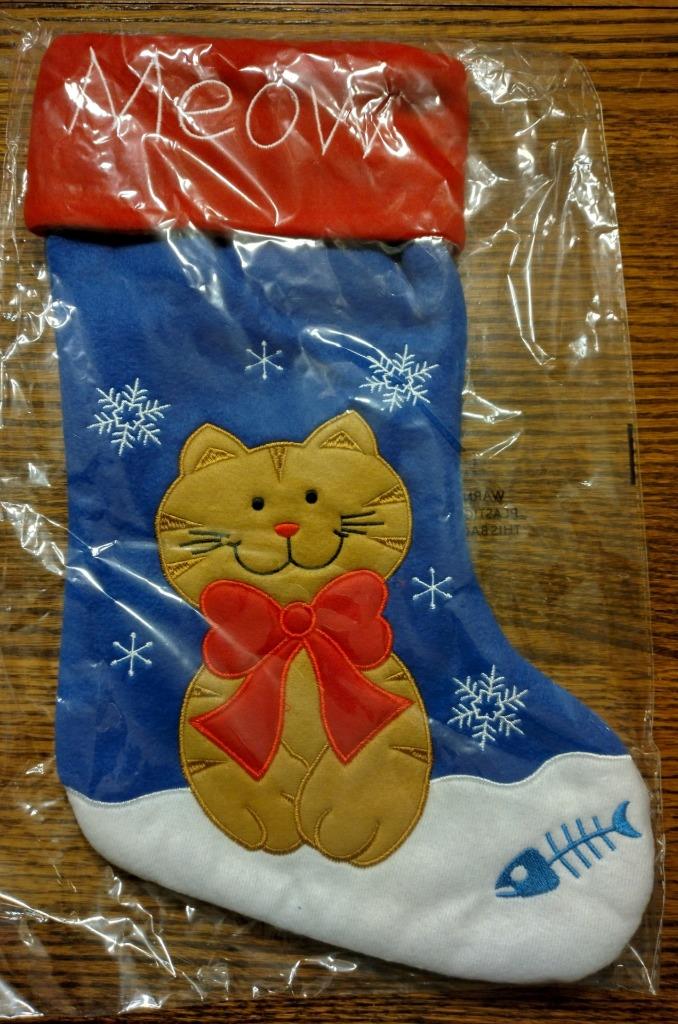 Adorable Kitty Cat or Puppy Dog Christmas Meow or Woof Stocking New ~ You Choose - Picture 8 of 9
