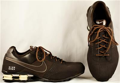 nike shox r4 marron
