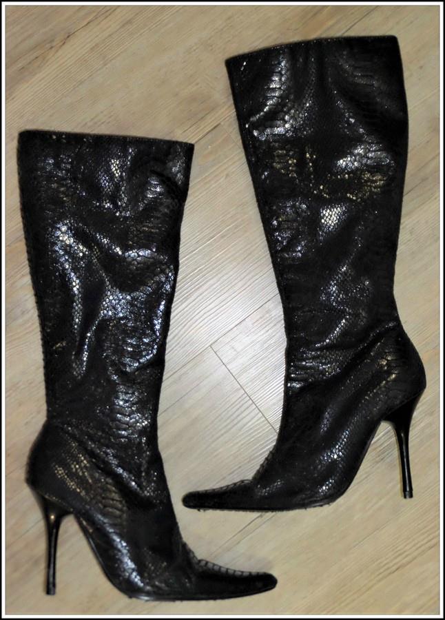 BLACK POINTY fake SNAKEskin FETISH knee BOOTS 7 stiletto heel shiny ...