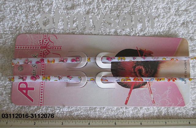 2 NEW MULTI COLOR PLASTIC HAIR CHOP STICK / COMB BUTTERFLY / FLOWER PRINT 7"LONG