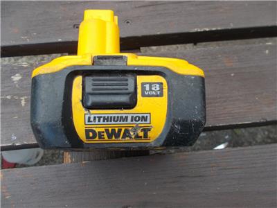 Аккумулятор dewalt 18v 2ah