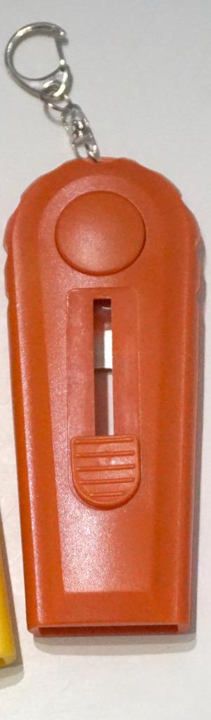 BOTTLE OPENER GREAT NOVELY WITH POUCH ORANGE CAP ZAPPA CAP LAUNCHER UP TO 5M 
