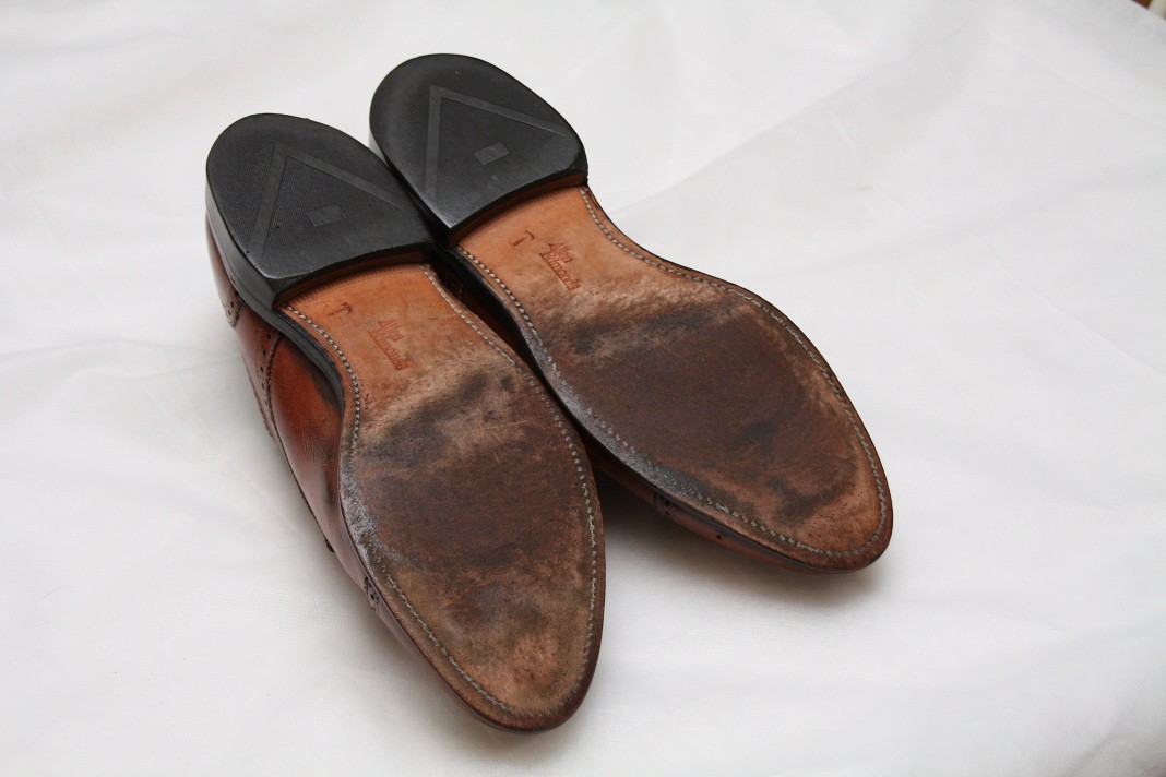 allen edmonds sanford walnut