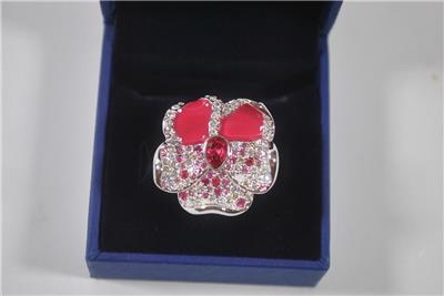 New in Box Swarovski Crystal Flower Rhodium Plated Nikita
