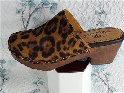 patricia nash leopard clogs