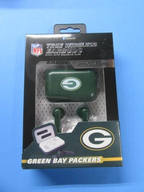 1 Pair of NIB NFL Soar Bluetooth True Wireless Earbuds & Charging Case - Picture 14 of 19