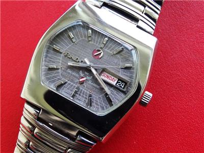 VINTAGE MEN'S RADO SILVER SABRE AUTOMATIC GRAY DAY DATE
