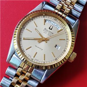 [稼働] Bulova daydate ゴールド クォーツ 時計 稼働] Bulova daydate ゴールド クォーツ 時計