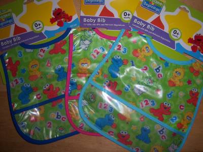 New Sesame Street Pocket Bib Elmo Cookie Monster Big Bird Baby