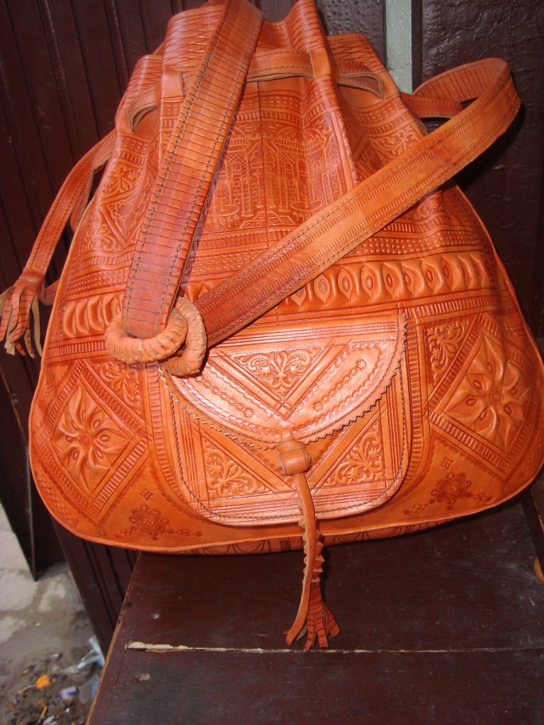 Moroccan Leather BAG Womens Handbag Purse Shoulder BAG Genuine Many ...