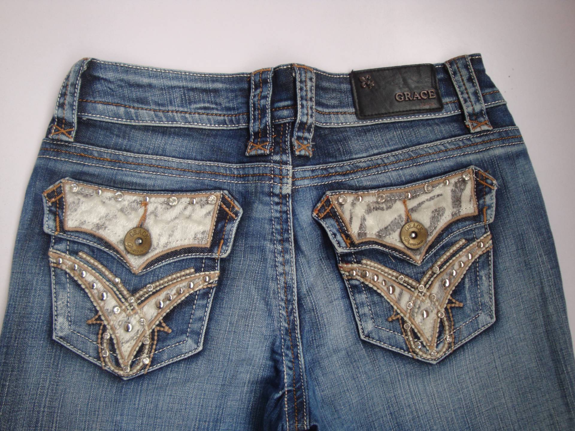 New Grace In La Jeans Bootcut Ultra-low Rise Inseams 34 Good Price! | eBay