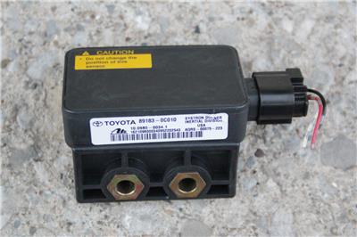 01-02 Toyota Sequoia Yaw Turn Rate Stability Sensor ...