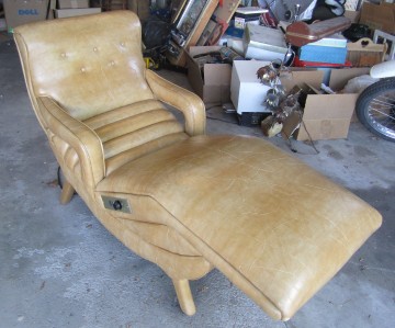 Retro Mid Century Electric Contour Lounge Chair Recliner Vibrates and ...