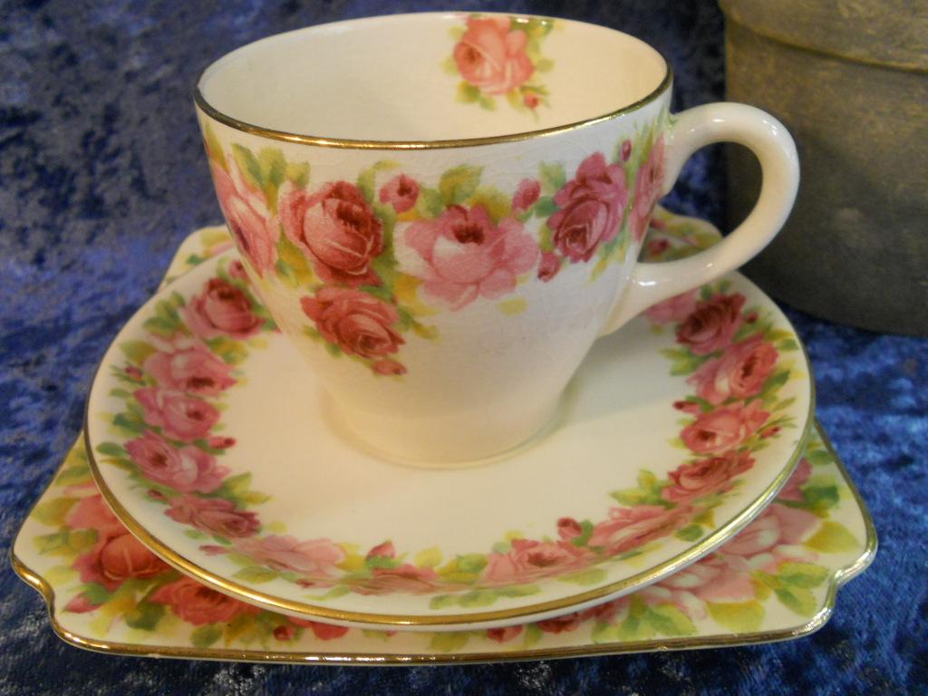 Vintage Royal Doulton 