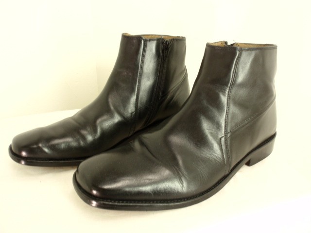 Men's Florsheim (wallace) Low Cut Boots Zip side Shoes size 8EE great cond