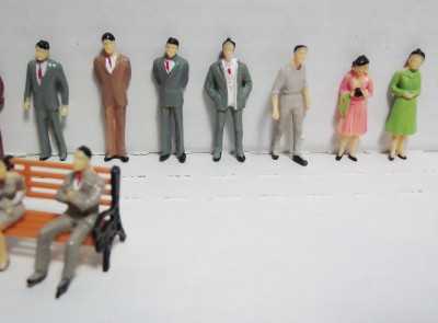 00 gauge figures