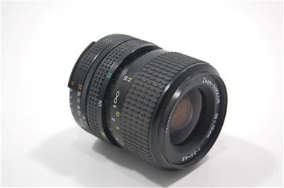 ニコンFM10+ZOOM NIKKOR 35-70㎜ Nikon FM10 Body with 35-70mm f/3.5-4.8 Zoom-NIKKOR