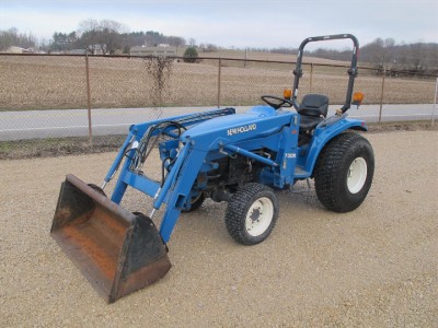 New holland ford 1725 4wd compact tractor with 7308 loader