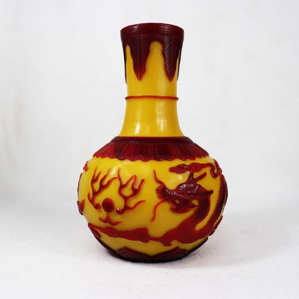 Vintage Yellow And Red Peking Glass Vase Red Chinese Phoenix And