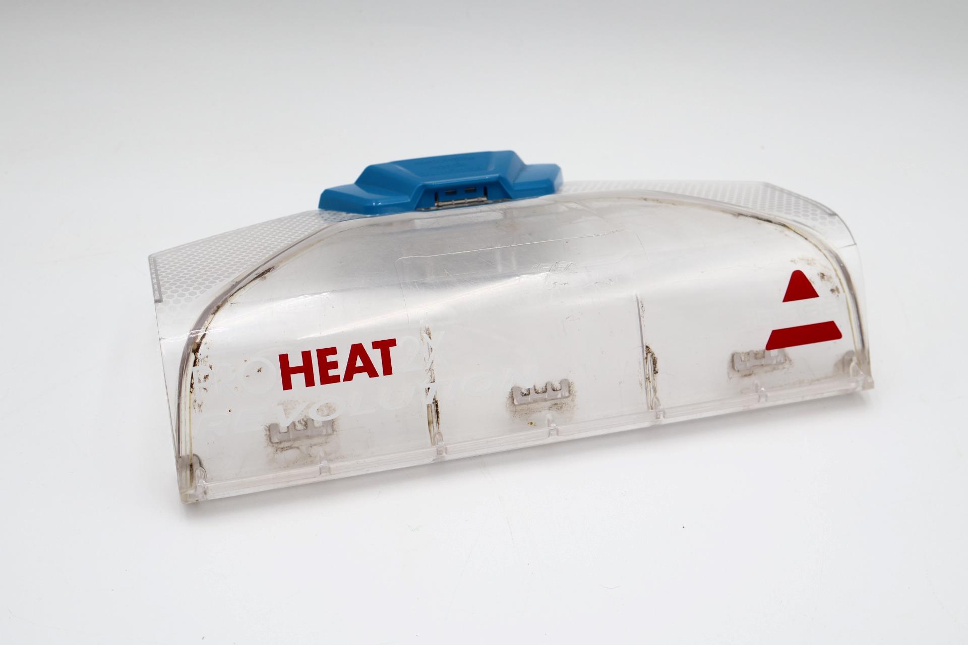 Bissel Pet Pro Heat 2X Revolution Modelo 1550V Repuesto: TANQUE DE AGUA LIMPIA - Imagen 18 de 23