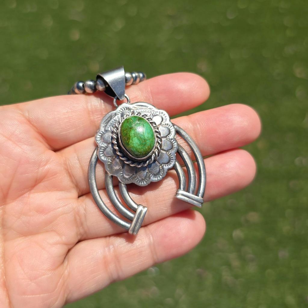 Collier pendentif Naja officiel Navajo argent sterling vert sonora or turquoise unique