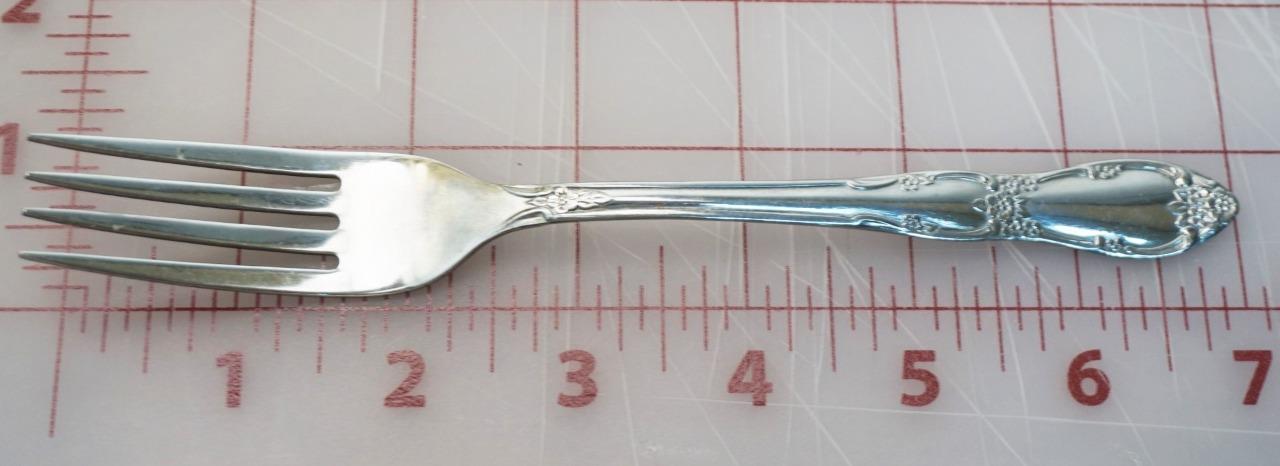 Oneida Ltd WMA Rogers Fenway Daydream Stainless Choice - Picture 2 of 5