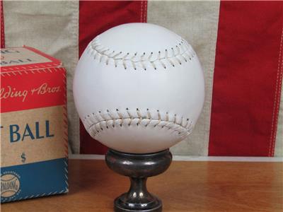 Vintage 1940s Spalding Official Leather Softball 12