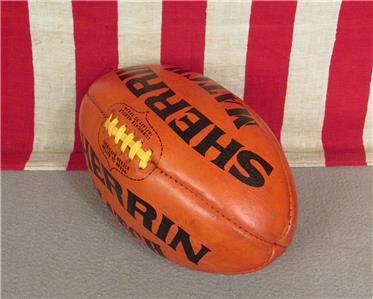 AFLラグビーボール(SHERRIN MATCH社) AFLラグビーボール(SHERRIN MATCH社)
