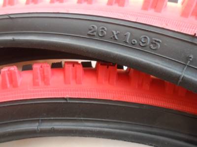 26x1.95 Black Red Bicycle Knobby Tires Tubes Mountain Bike 26/" NEW 26x1.95