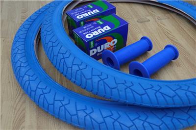 New PAIR of 20/" BMX Bicycle Slick BLACK Street Tires /& Tubes 20X1.95 *FREE GRIPS