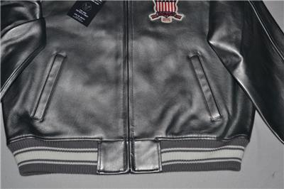 AVIREX
B-3フライトジャケット ファー付きジャケット Metallic Silver Letterman Jacket - Avirex Bomber Jacket