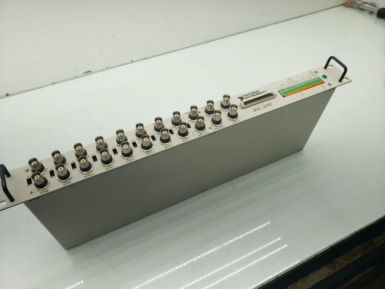 NATIONAL INSTRUMENTS BNC-2090 DATA CONTROLLER UNIT RACK MOUNT 30 DAY WARRANTY