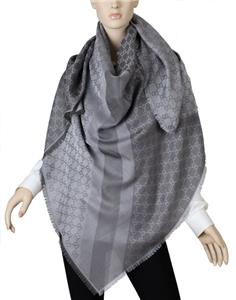【関税&送料込】Gucci Sciarpa In Lana Gg Sciarpa in lana GG jacquard in avorio e beige | GUCCI® IT
