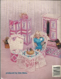 Craftdrawer Crafts: Fashion Doll Living Room in Plastic Canvas Pattern