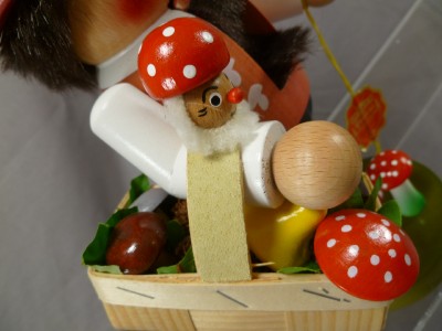 steinbach mushroom picker nutcracker