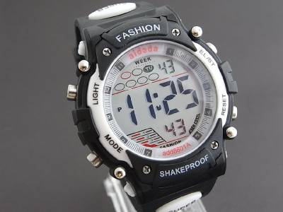boys tracker watch