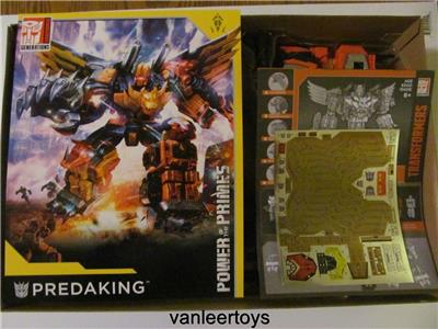 transformers titan class predaking