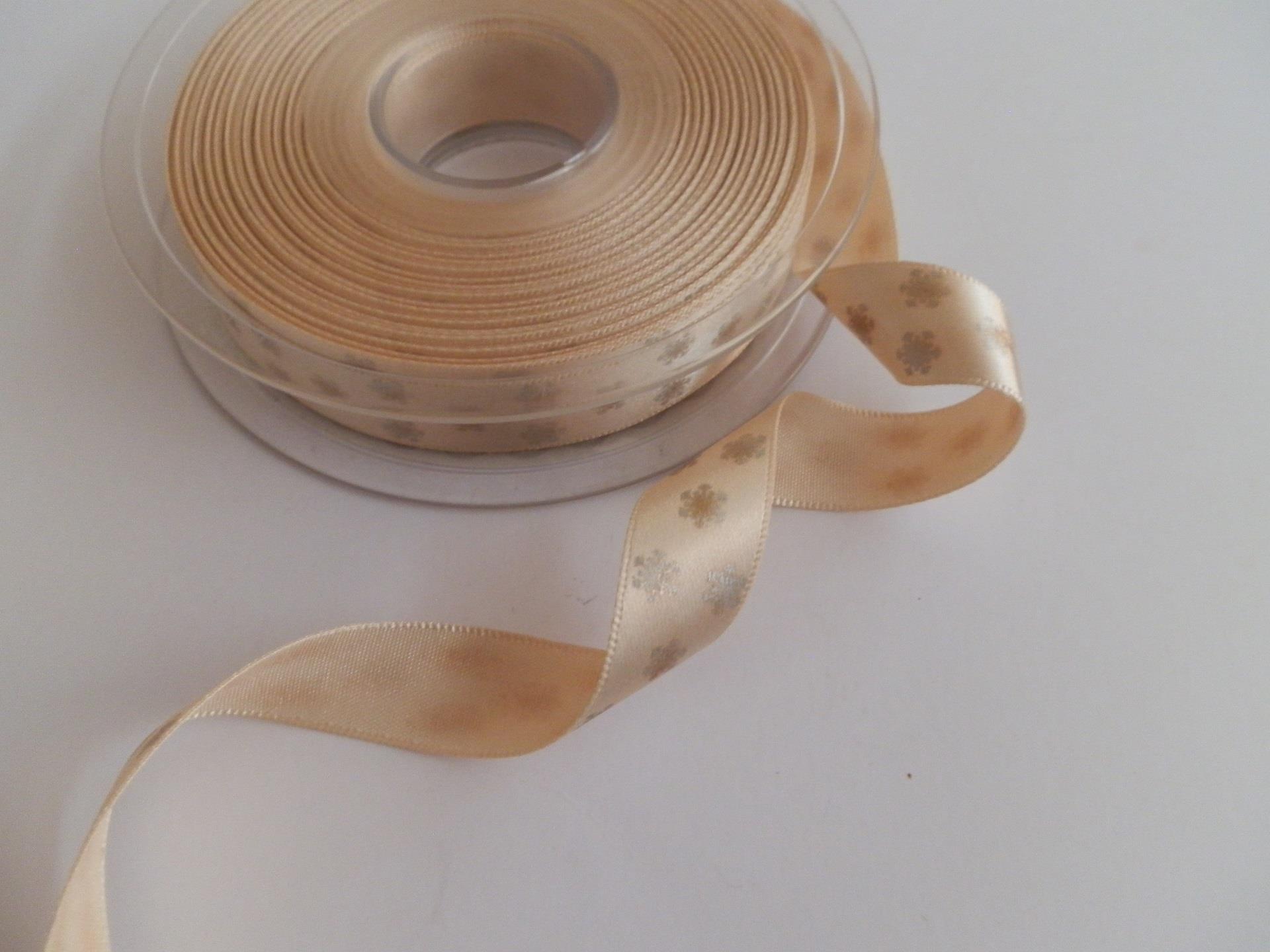 Berisfords Pretty Christmas Metallic Snowflakes Ribbon-1 Metre-Please Choose - Picture 3 of 4