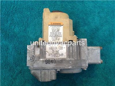 Honeywell VR8200H 1228 Gas Valve Carrier Bryant Payne ... payne wiring harness 